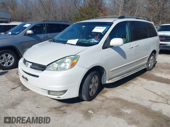 2004 Toyota Sienna XLE z VIN 5TDZA22C84S147404, wystawiony jako IAAI lot #41638416 z przebiegiem 181 672 mil mil oraz . Historia ofert i sprzedaży dostępna na DreamBid. Obrazek 2.