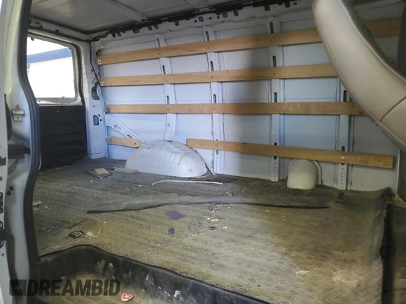 2020 GMC Savana Cargo z VIN 1GTW7AFG7L1210528, wystawiony jako Copart lot #79937814 z przebiegiem 73 451 mil mil oraz Szkoda całkowita • Salvage title. Historia ofert i sprzedaży dostępna na DreamBid. Obrazek 11.