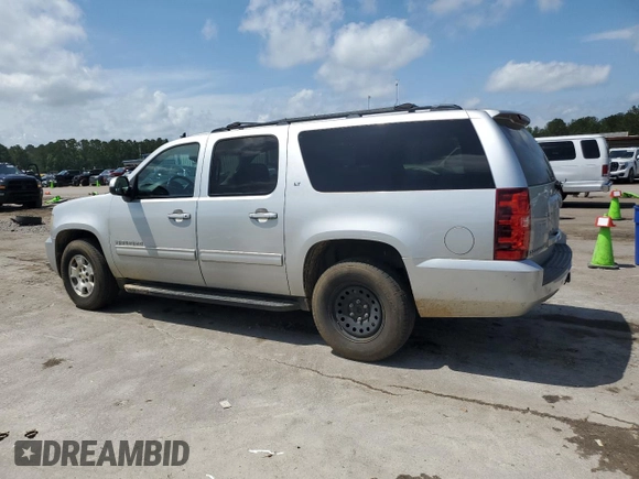 2011 Chevrolet Suburban LT с VIN 1GNSCJE00BR213311, выставлен на аукционе Copart как лот 55612835 с пробегом 219 379 миль миль и Списание • Salvage title. История ставок и продаж доступна на DreamBid. Изображение 2.
