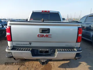 2017 GMC Sierra 2500HD Denali with VIN 1GT12UEY2HF192132, listed as a IAAI auction lot 42094570 with 119,361 mi miles and . Bid and sale history available at DreamBid. Image 17.