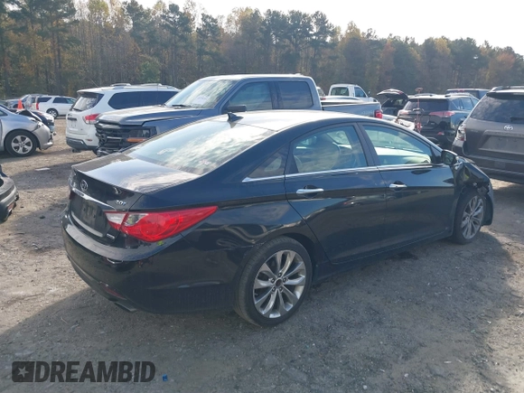 2011 Hyundai Sonata Limited with VIN 5NPEC4AB0BH234777, listed as a IAAI auction lot 40724002 with 146,903 mi miles and . Bid and sale history available at carsss.com. Image 4.