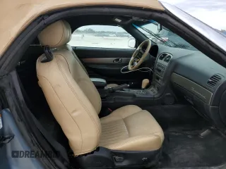 2005 Ford Thunderbird Hardtop Premium with VIN 1FAHP60A35Y100831, listed as a Copart auction lot 88586425 with Not Provided miles and Non Repairable. Bid and sale history available at DreamBid. Image 10.