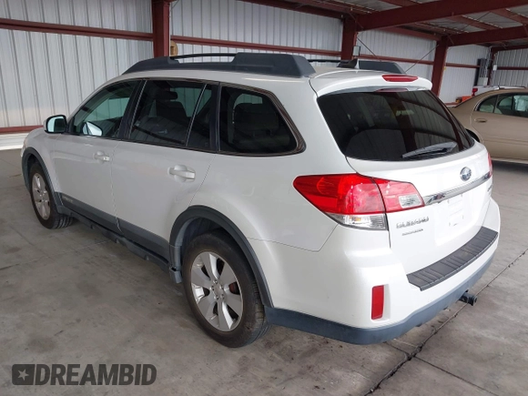 2011 Subaru Outback 2.5i Limited Pwr Moon with VIN 4S4BRBKC1B3390024, listed as a IAAI auction lot 42137012 with 202,554 mi miles. Bid and sale history available at carsss.com. Image 3.