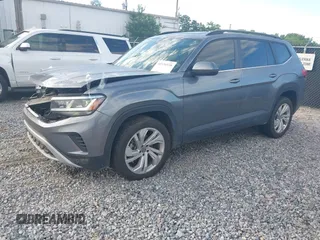 2022 Volkswagen Atlas SE with VIN 1V2JR2CA6NC518824, listed as a IAAI auction lot 42334150 with 88,184 mi miles and . Bid and sale history available at DreamBid. Image 17.