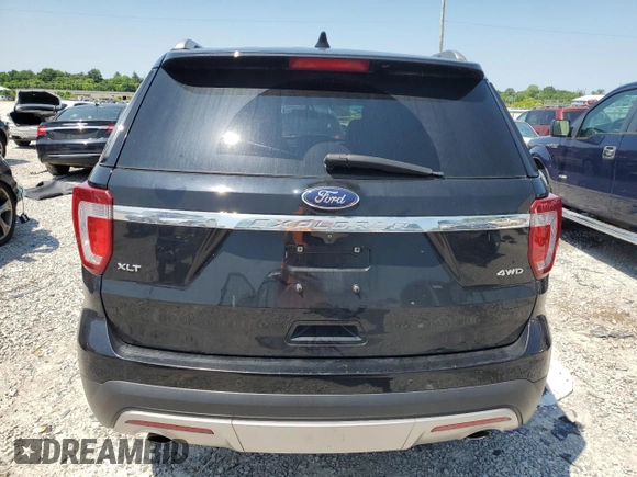 2017 Ford Explorer XLT z VIN 1FM5K8D88HGA57298, wystawiony jako Copart lot #58889865 z przebiegiem 142 107 mil mil oraz Szkoda całkowita • Salvage title. Historia ofert i sprzedaży dostępna na DreamBid. Obrazek 6.
