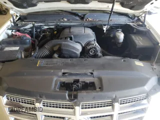 2008 Cadillac Escalade ESV z VIN 1GYFK66858R184955, wystawiony jako Copart lot #55686375 z przebiegiem 184 426 mil mil oraz Czysty tytuł • Clean title. Historia ofert i sprzedaży dostępna na DreamBid. Obrazek 12.