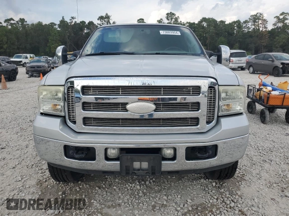 2006 Ford Super Duty F-250 XL with VIN 1FTSX21P16EA36349, listed as a Copart auction lot 73003954 with 277,435 mi miles and Salvage Title. Bid and sale history available at carsss.com. Image 5.