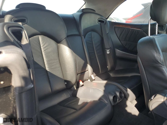 2006 Mercedes-Benz CLK-Class 5.0L with VIN WDBTK75G86T065318, listed as a Copart auction lot 76186154 with 85,902 mi miles and Salvage Title. Bid and sale history available at carsss.com. Image 10.