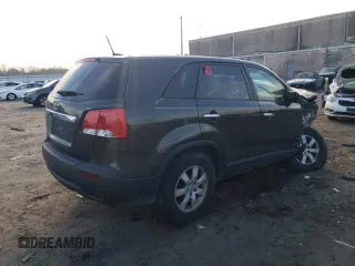 2012 Kia Sorento LX with VIN 5XYKTCA61CG240161, listed as a Copart auction lot 81525333 with Not Provided miles and Salvage Title. Bid and sale history available at DreamBid. Image 3.