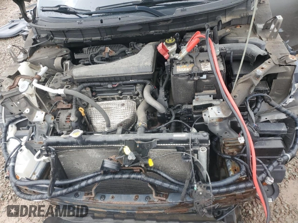 2017 Nissan Rogue SL z VIN JN8AT2MVXHW252039, wystawiony jako Copart lot #59913495 z przebiegiem 103 667 mil mil oraz Szkoda całkowita • Salvage title. Historia ofert i sprzedaży dostępna na DreamBid. Obrazek 12.