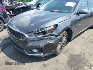 2017 Kia Cadenza Technology z VIN KNALC4J10H5047494, wystawiony jako IAAI lot #42149845 z przebiegiem 82 385 mil mil oraz . Historia ofert i sprzedaży dostępna na DreamBid. Obrazek 6.