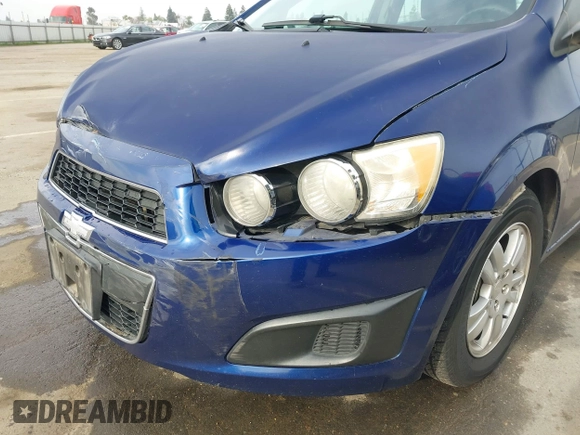 2013 Chevrolet Sonic LT with VIN 1G1JC6SB1D4171148, listed as a IAAI auction lot 41631280 with 147,874 mi miles. Bid and sale history available at carsss.com. Image 17.