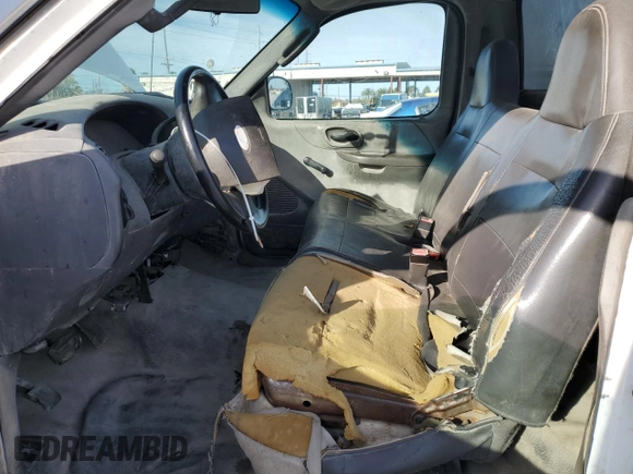2003 Ford F-150 XL with VIN 1FTRF17223NB52968, listed as a Copart auction lot 48206765 with 640,762 mi miles and Salvage Title. Bid and sale history available at DreamBid. Image 7.