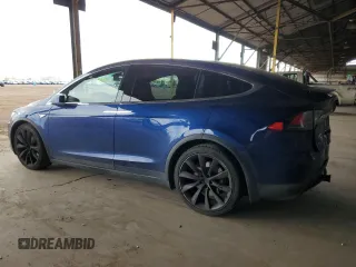2016 Tesla Model X 70D z VIN 5YJXCAE20GF002753, wystawiony jako Copart lot #50954795 z przebiegiem 77 256 mil mil oraz Szkody całkowita. Historia ofert i sprzedaży dostępna na DreamBid. Obrazek 2.
