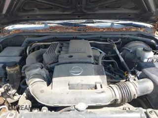 2006 Nissan Pathfinder SE z VIN 5N1AR18U16C628143, wystawiony jako IAAI lot #42113411 z przebiegiem 254 889 mil mil oraz . Historia ofert i sprzedaży dostępna na DreamBid. Obrazek 10.