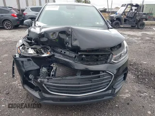2020 Chevrolet Trax LS with VIN KL7CJNSB0LB055026, listed as a IAAI auction lot 42296812 with 62,958 mi miles and . Bid and sale history available at DreamBid. Image 6.