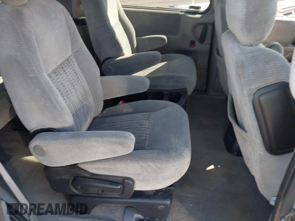 2001 Chevrolet Venture LS Y3G Mobility z VIN 1GNDX03E71D253774, wystawiony jako IAAI lot #42216230 z przebiegiem 168 114 mil mil oraz . Historia ofert i sprzedaży dostępna na DreamBid. Obrazek 8.