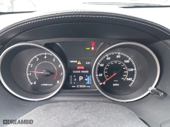 2011 Mitsubishi Outlander GT with VIN JA4JT5AX6BU034177, listed as a IAAI auction lot 41833096 with 213,554 mi miles. Bid and sale history available at carsss.com. Image 7.