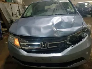 2013 Honda Odyssey EX-L with VIN 5FNRL5H64DB080141, listed as a Copart auction lot 49553235 with 128,358 mi miles and Salvage Title. Bid and sale history available at carsss.com. Image 14.