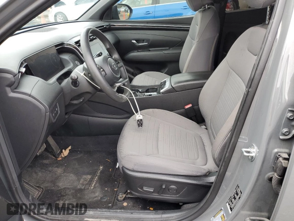 2023 Hyundai Santa Cruz SEL z VIN 5NTJC4AE0PH061733, wystawiony jako Copart lot #45407965 z przebiegiem 28 786 mil mil oraz Szkoda całkowita • Salvage title. Historia ofert i sprzedaży dostępna na DreamBid. Obrazek 7.