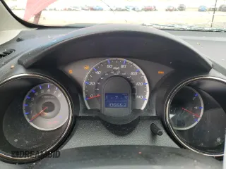 2012 Honda Fit Sport with VIN JHMGE8H52CC039480, listed as a Copart auction lot 48185445 with 106,663 mi miles and Salvage Title. Bid and sale history available at DreamBid. Image 9.