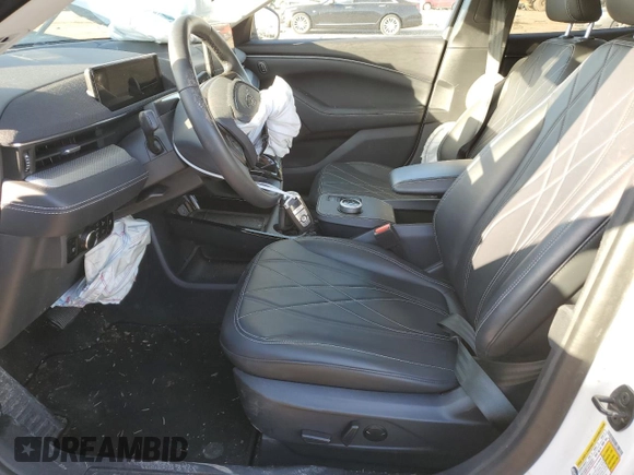 2023 Ford Mustang Mach-E Select с VIN 3FMTK1SS5PMA40069, выставлен на аукционе Copart как лот 87806565 с пробегом Не указан миль и Списание • Salvage title. История ставок и продаж доступна на DreamBid. Изображение 7.