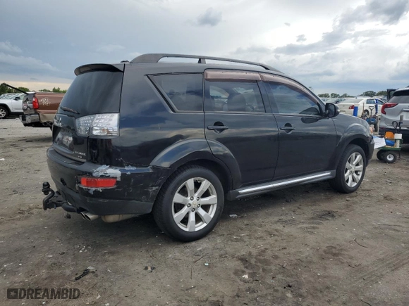 2010 Mitsubishi Outlander XLS with VIN JA4JT4AX5AZ009993, listed as a Copart auction lot 68136904 with 138,149 mi miles and Salvage Title. Bid and sale history available at carsss.com. Image 3.