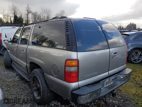 2001 Chevrolet Suburban LT with VIN 3GNEC16T11G147081, listed as a Copart auction lot 45738435 with 0 mi miles and Salvage Title. Bid and sale history available at carsss.com. Image 2.