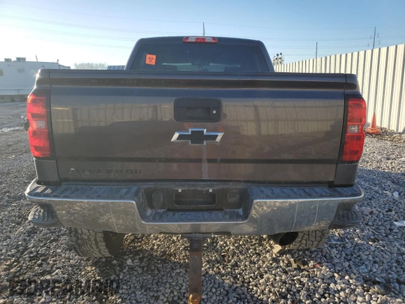 2015 Chevrolet Silverado 1500 LT with VIN 3GCUKREC2FG107879, listed as a Copart auction lot 41915375 with 123,952 mi miles and Salvage Title. Bid and sale history available at DreamBid. Image 6.