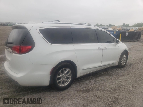 2020 Chrysler Pacifica Touring L with VIN 2C4RC1BG5LR131028, listed as a Copart auction lot 56505555 with 102,972 mi miles and Salvage title. Bid and sale history available at DreamBid. Image 3.