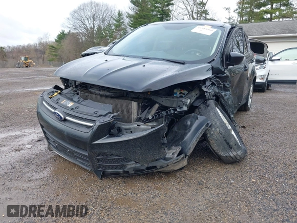 2013 Ford Escape SE with VIN 1FMCU9GX9DUD34661, listed as a IAAI auction lot 41945565 with 239,752 mi miles and . Bid and sale history available at DreamBid. Image 6.