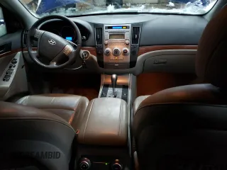 2007 Hyundai Veracruz GLS with VIN KM8NU73C47U012742, listed as a Copart auction lot 41645385 with 98,476 mi miles and Clean Title. Bid and sale history available at DreamBid. Image 8.