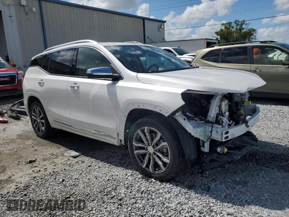 2020 GMC Terrain Denali with VIN 3GKALSEX9LL319471, listed as a Copart auction lot 59971555 with 8,777 mi miles and Salvage title. Bid and sale history available at DreamBid. Image 4.