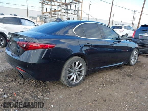 2017 Alfa Romeo Giulia with VIN ZARFAEBN6H7528809, listed as a IAAI auction lot 41365888 with 1 mi miles. Bid and sale history available at carsss.com. Image 4.