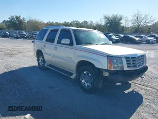 2004 Cadillac Escalade with VIN 1GYEC63TX4R299594, listed as a IAAI auction lot 41833184 with 320,822 mi miles and . Bid and sale history available at DreamBid. Image 1.