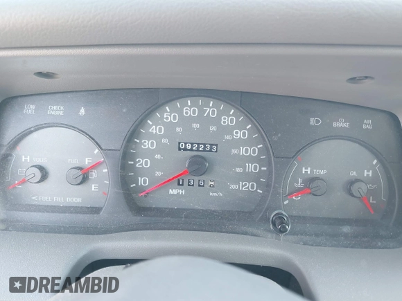 2002 Mercury Grand Marquis LS Premium z VIN 2MEFM75W82X653148, wystawiony jako IAAI lot #42307985 z przebiegiem 92 233 mil mil oraz . Historia ofert i sprzedaży dostępna na DreamBid. Obrazek 7.