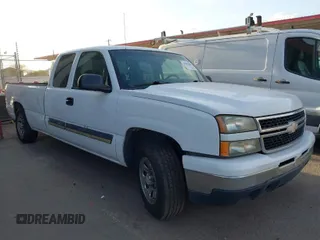2006 Chevrolet Silverado 1500 LT1 with VIN 1GCEC19Z66E179161, listed as a IAAI auction lot 41886283 with 228,308 mi miles. Bid and sale history available at carsss.com. Image 1.
