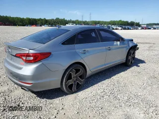 2015 Hyundai Sonata SE z VIN 5NPE24AF8FH011172, wystawiony jako Copart lot #57986235 z przebiegiem Nie podano mil oraz Czysty tytuł • Clean title. Historia ofert i sprzedaży dostępna na DreamBid. Obrazek 3.
