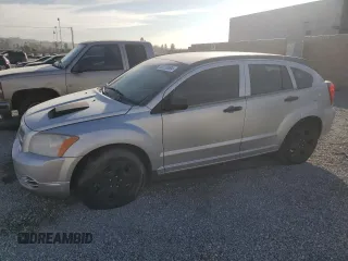2007 Dodge Caliber SXT z VIN 1B3HB48B77D519321, wystawiony jako Copart lot #82722964 z przebiegiem 119 069 mil mil oraz Czysty tytuł • Clean title. Historia ofert i sprzedaży dostępna na DreamBid. Obrazek 1.