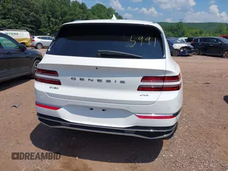 2025 Genesis GV80 Standard with VIN KMUHFESB8SU267537, listed as a IAAI auction lot 42665736 with 9,404 mi miles and . Bid and sale history available at DreamBid. Image 16.