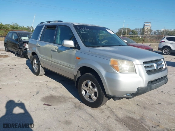 2007 Honda Pilot EX with VIN 5FNYF28417B043598, listed as a IAAI auction lot 41535648 with 171,012 mi miles. Bid and sale history available at carsss.com. Image 1.