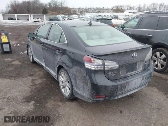 2010 Lexus HS 250h with VIN JTHBB1BA7A2005666, listed as a IAAI auction lot 41556807 with 227,184 mi miles and . Bid and sale history available at DreamBid. Image 3.