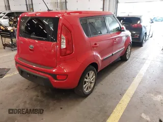 2012 Kia Soul + with VIN KNDJT2A6XC7385962, listed as a IAAI auction lot 41808107 with 115,361 mi miles. Bid and sale history available at carsss.com. Image 4.