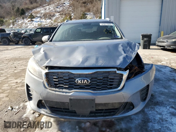 2020 Kia Sorento LX with VIN 5XYPGDA36LG670886, listed as a Copart auction lot 41911935 with 72,970 mi miles and Salvage Title. Bid and sale history available at DreamBid. Image 5.