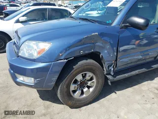2004 Toyota 4Runner SR5 with VIN JTEZU14R740034156, listed as a IAAI auction lot 41762903 with 283,857 mi miles. Bid and sale history available at carsss.com. Image 6.