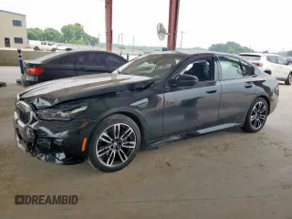 2025 BMW 5 Series 530i с VIN WBA43FJ06SCT74637, выставлен на аукционе Copart как лот 57398745 с пробегом 10 580 миль миль и Чистый • Clean title. История ставок и продаж доступна на DreamBid. Изображение 1.