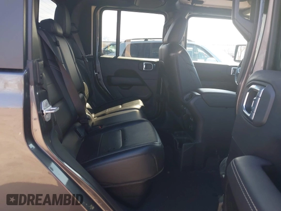 2021 Jeep Gladiator Overland z VIN 1C6HJTFG3ML588042, wystawiony jako IAAI lot #41730427 z przebiegiem 22 344 mil mil oraz . Historia ofert i sprzedaży dostępna na DreamBid. Obrazek 8.