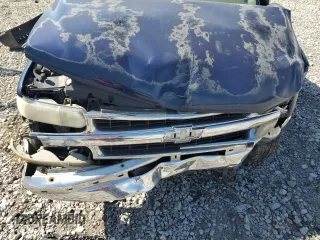 2001 Chevrolet Suburban LS with VIN 1GNFK16T31J246409, listed as a Copart auction lot 51644254 with 0 mi miles and Non Repairable. Bid and sale history available at carsss.com. Image 12.