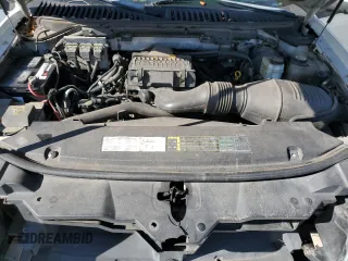 2006 Lincoln Navigator Luxury with VIN 5LMFU275X6LJ12879, listed as a Copart auction lot 85471574 with 230,864 mi miles and Salvage Title. Bid and sale history available at carsss.com. Image 12.