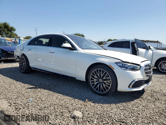 2023 Mercedes-Benz S 500 z VIN W1K6G6DB9PA174356, wystawiony jako Copart lot #51807875 z przebiegiem 17 749 mil mil oraz Szkoda całkowita • Salvage title. Historia ofert i sprzedaży dostępna na DreamBid. Obrazek 4.